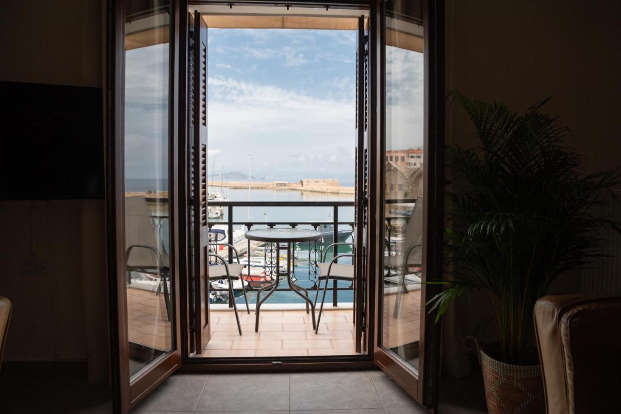 Destino Home Overlooking The Venetian Port Of Chania Hriszí Aktí Haniá Kültér fotó