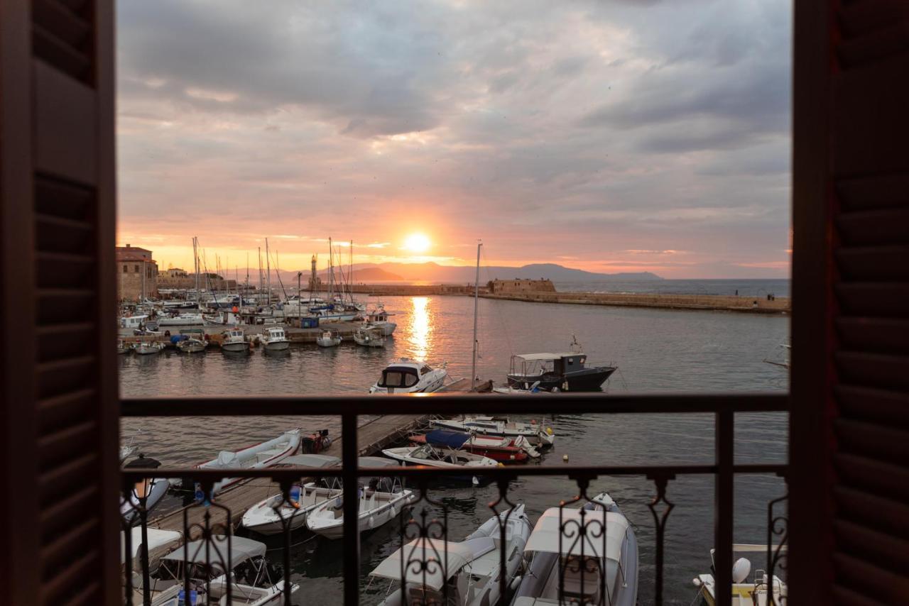 Destino Home Overlooking The Venetian Port Of Chania Hriszí Aktí Haniá Kültér fotó