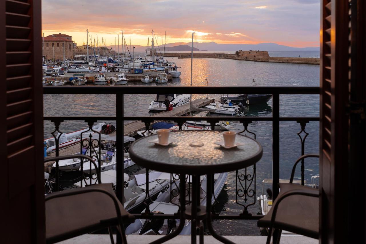 Destino Home Overlooking The Venetian Port Of Chania Hriszí Aktí Haniá Kültér fotó