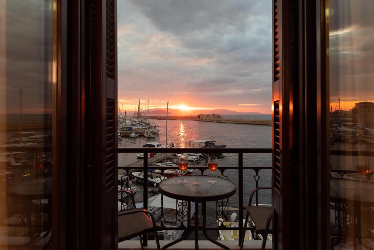 Destino Home Overlooking The Venetian Port Of Chania Hriszí Aktí Haniá Kültér fotó